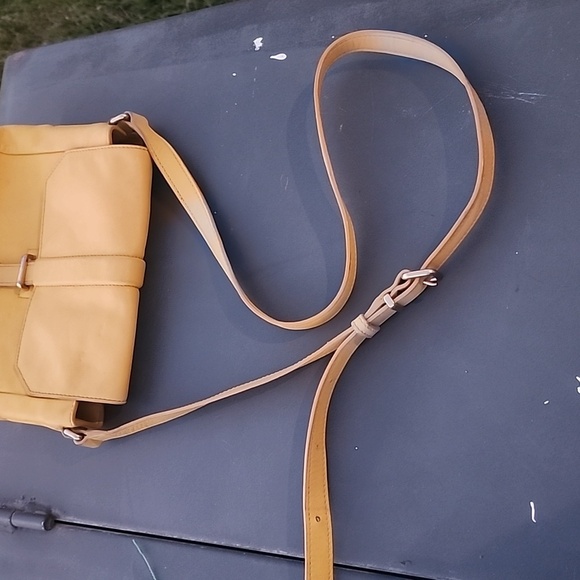 Marc By Marc Jacobs Yellow Crossbody Bag - Picture 12 of 12